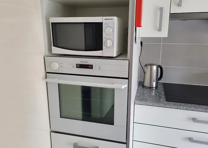 Staynfeel 02 アパート